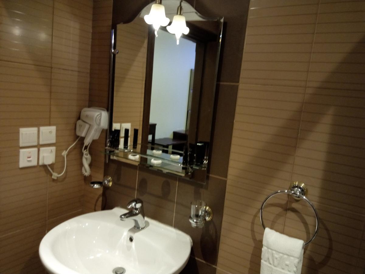 Shayah Suites Aparthotel 3*
